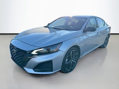 Used 2024 Nissan Altima 2.5 SR