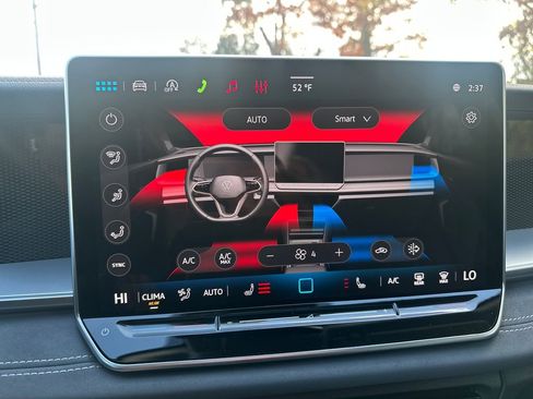 New 2026 Volkswagen Tiguan SE image 11