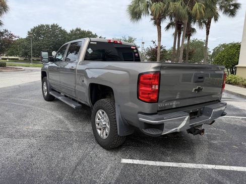 Used 2017 Chevrolet Silverado 2500 LT w/ LT Convenience Package RWD image 6