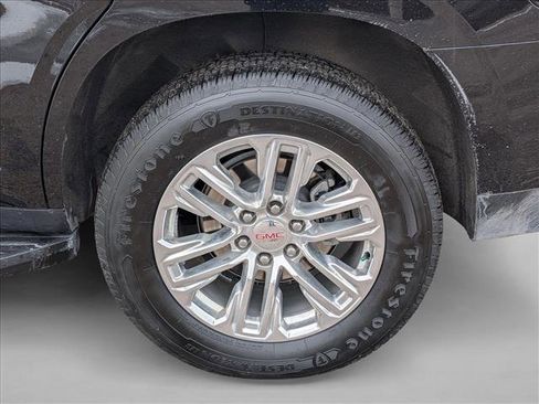 Used 2023 GMC Yukon SLT image 9