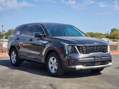 New 2026 Kia Sorento LX image 3