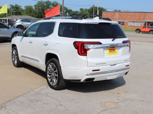 Used 2023 GMC Acadia Denali w/ Denali Technology Package AWD/4WD image 7