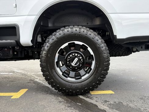 New 2026 Ford F350 XLT w/ Tremor Off-Road Package AWD/4WD image 13
