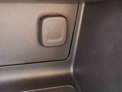 Used 2022 GMC Canyon Elevation image 26