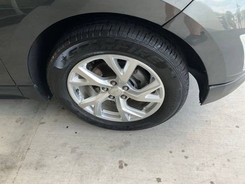 Used 2019 Chevrolet Equinox Premier FWD image 25