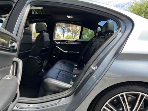 Used 2019 BMW 540i w/ M Sport Package image 56