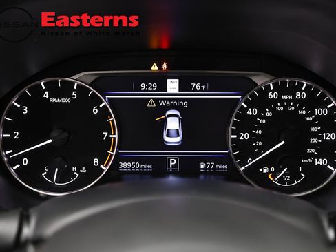 Used 2023 Nissan Altima 2.5 SV w/ SV Premium Package AWD/4WD image 17