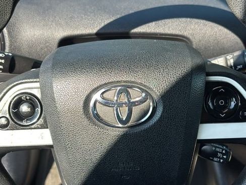 Used 2016 Toyota Prius Two image 14