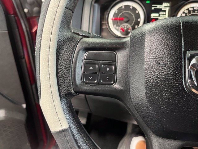 Used 2017 RAM 1500 Express RWD image 26