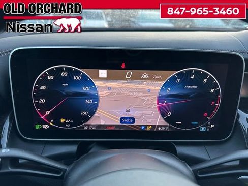 Used 2025 Mercedes-Benz GLC 300 4MATIC w/ AMG Line image 27