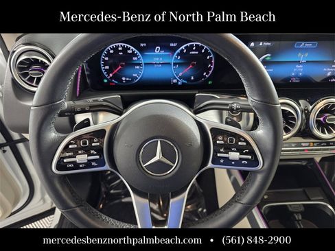 Certified 2022 Mercedes-Benz GLB 250 image 19