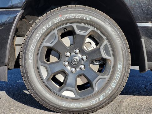 New 2026 RAM 1500 Express AWD/4WD image 7
