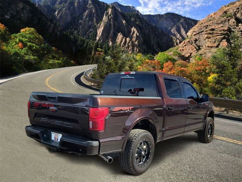 Used 2018 Ford F150 XLT w/ Equipment Group 302A Luxury image 3