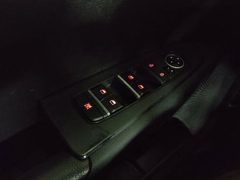 Used 2022 Kia Forte LXS w/ LXS Technology Package FWD image 27