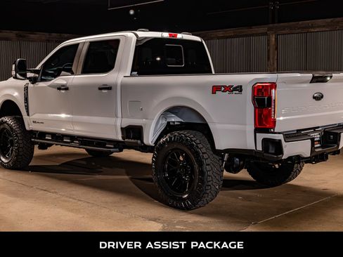 Used 2024 Ford F250 XL w/ STX Appearance Package image 7