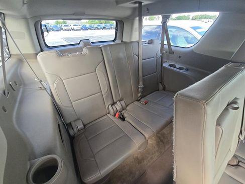 Used 2015 Chevrolet Suburban LT w/ Max Trailering Package RWD image 7