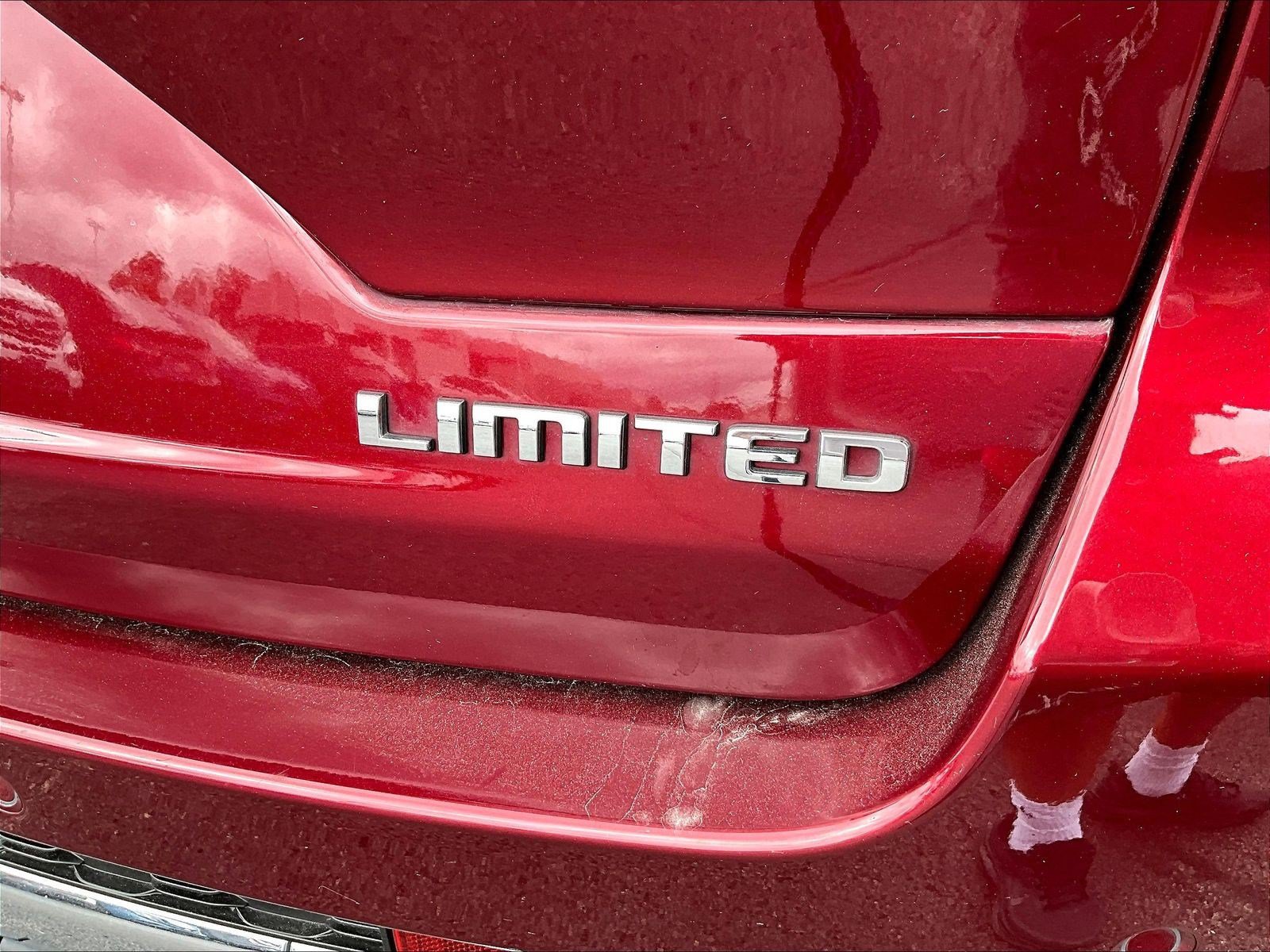 Used 2023 Jeep Grand Cherokee Limited AWD/4WD image 24