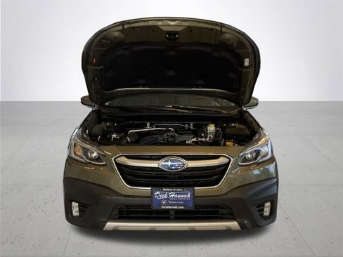 Used 2022 Subaru Outback Limited image 4