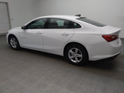 Used 2025 Chevrolet Malibu LS FWD image 3