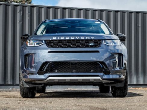 Used 2025 Land Rover Discovery Sport S image 5