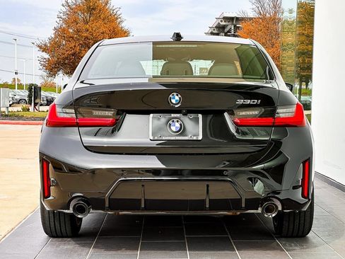 New 2026 BMW 330i Sedan w/ M Sport Package RWD image 6
