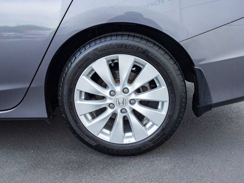 Used 2015 Honda Accord EX image 25