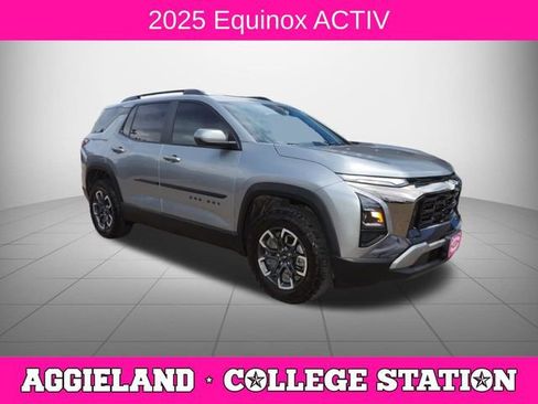 Used 2025 Chevrolet Equinox ACTIV FWD image 1