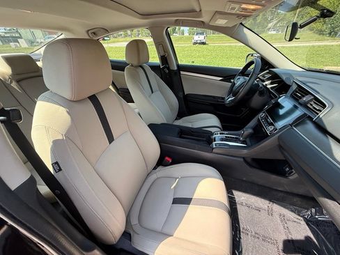 Used 2017 Honda Civic EX image 40
