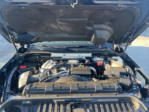 Used 2020 GMC Sierra 3500 SLT w/ Gooseneck/5TH Wheel Package image 10