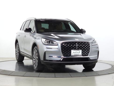 Used 2023 Lincoln Corsair Reserve FWD image 1