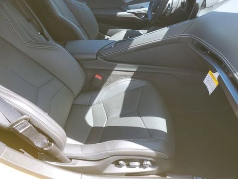 New 2025 Chevrolet Corvette Stingray Preferred Cpe w/ Z51 Performance Package image 9