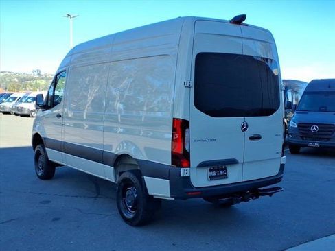 New 2026 Mercedes-Benz Sprinter 144 Cargo image 19