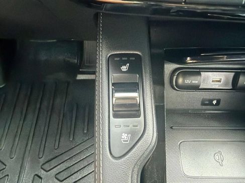 Used 2021 Kia Telluride EX w/ EX Premium Package AWD/4WD image 46