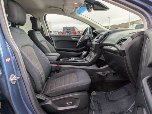 Used 2018 Ford Edge SEL w/ Ford Safe & Smart Package image 30