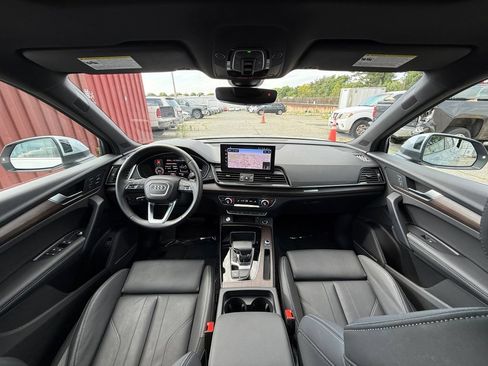 Used 2023 Audi Q5 2.0T Premium Plus w/ Premium Plus Package AWD/4WD image 22