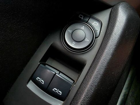 Used 2017 Chevrolet Camaro LT RWD image 12