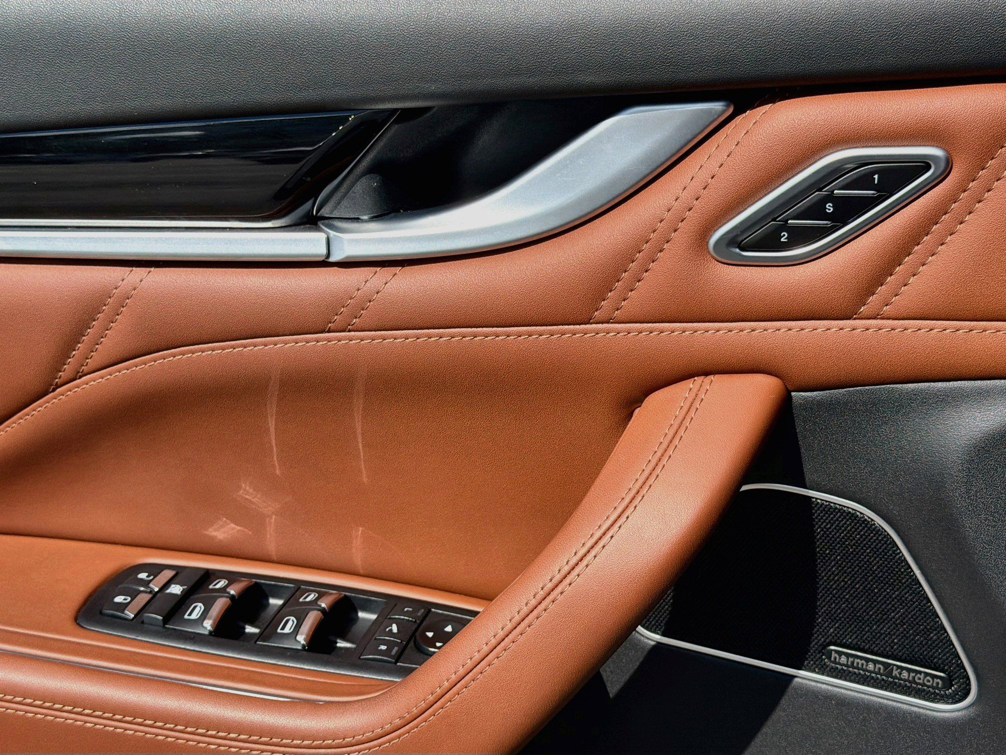 Certified 2022 Maserati Levante Modena AWD/4WD image 23