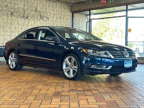 Used 2013 Volkswagen CC R-Line image 9