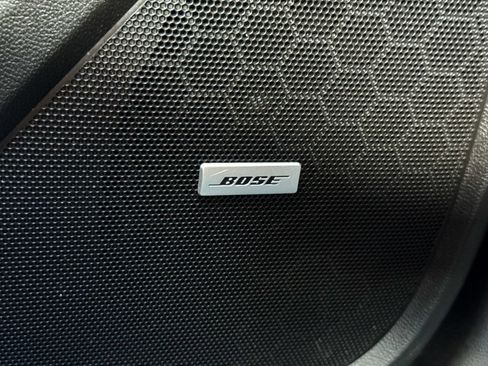 Used 2020 Chevrolet Traverse Premier AWD/4WD image 35