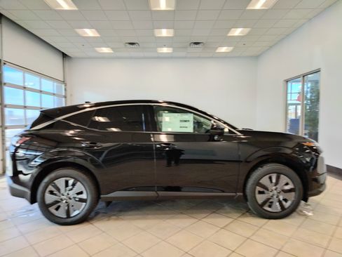 New 2026 Nissan Murano SL image 2