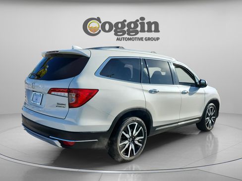 Used 2019 Honda Pilot Touring image 5