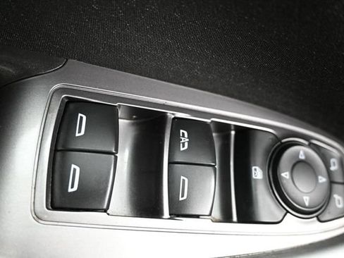 Used 2023 Chevrolet Malibu LT FWD image 25