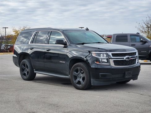 Used 2017 Chevrolet Tahoe LS image 2