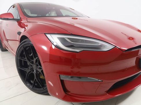Used 2022 Tesla Model S Plaid image 17