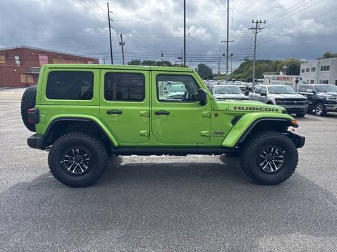 New 2025 Jeep Wrangler Unlimited Rubicon image 8