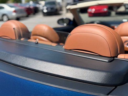 Used 2005 Lexus SC 430 Convertible w/ Preferred Accessory Pkg RWD image 30
