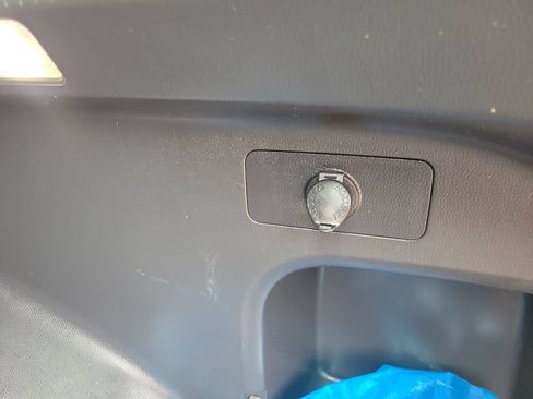 Certified 2024 Toyota RAV4 XLE Premium FWD image 33