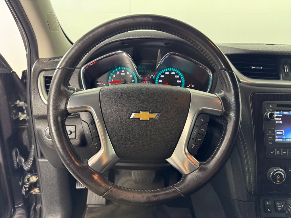 Used 2017 Chevrolet Traverse LT w/ Style and Technology Package AWD/4WD image 14