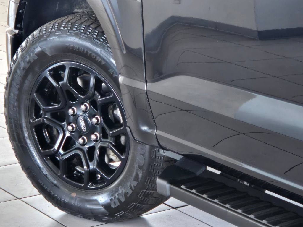 Used 2024 Ford F150 XLT w/ XLT Black Appearance Package AWD/4WD image 14