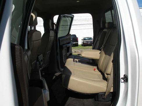 Used 2018 Ford F150 Lariat AWD/4WD image 29